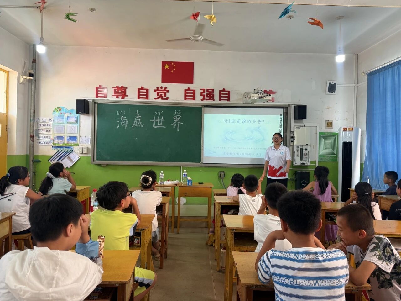 为丰富孩子们的课间生活