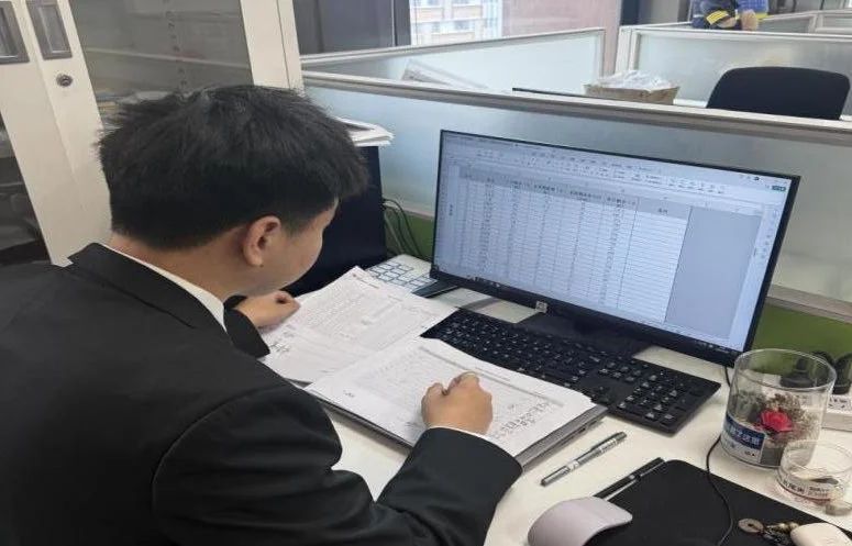 包括人力资源部