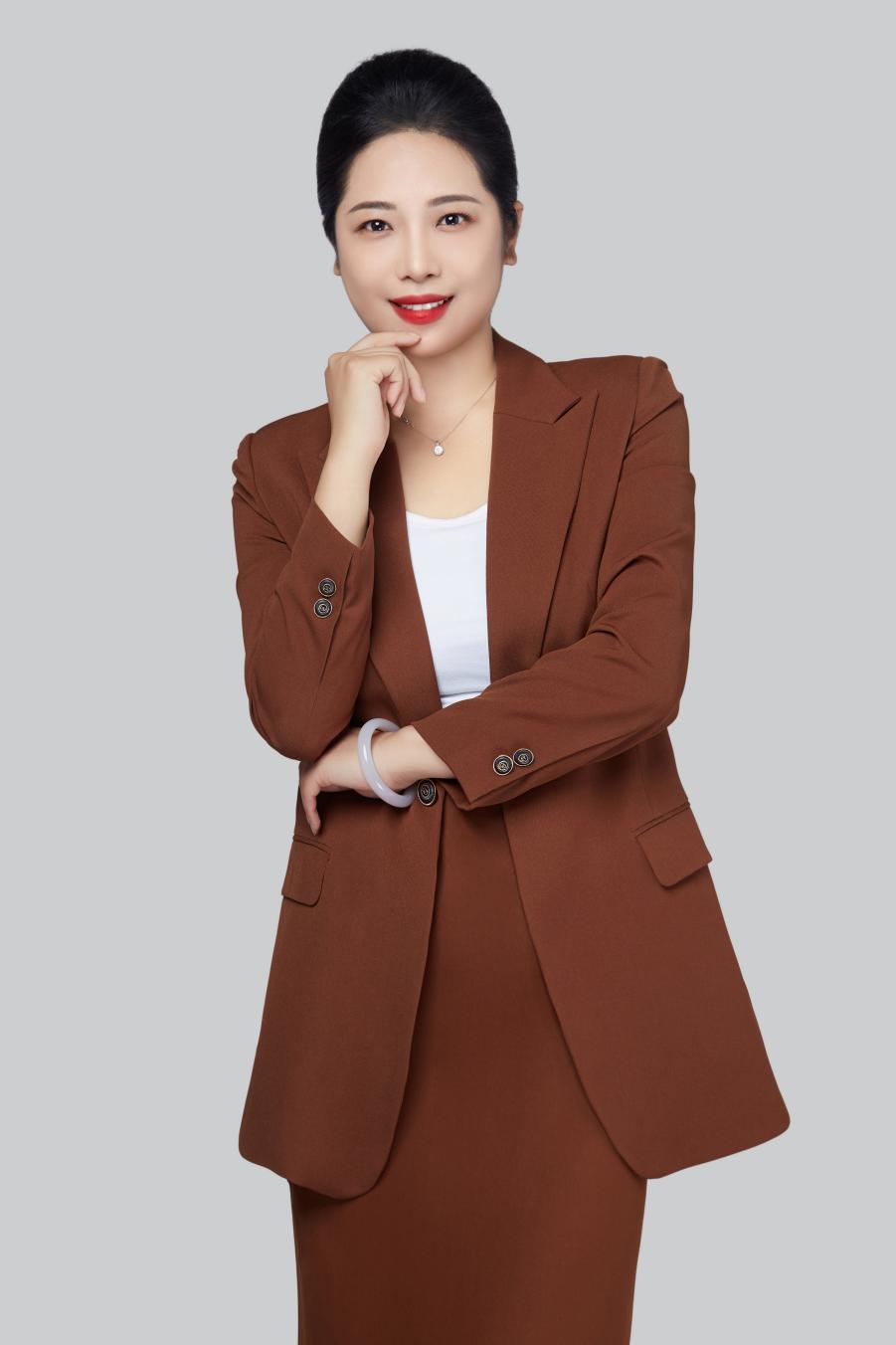 机场等企事业单位从事服务与管理