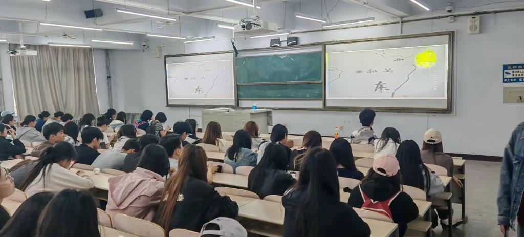 确立毛泽东思想为党的指导思想